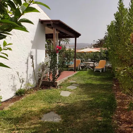 Lovely With Parking Дом отдыха