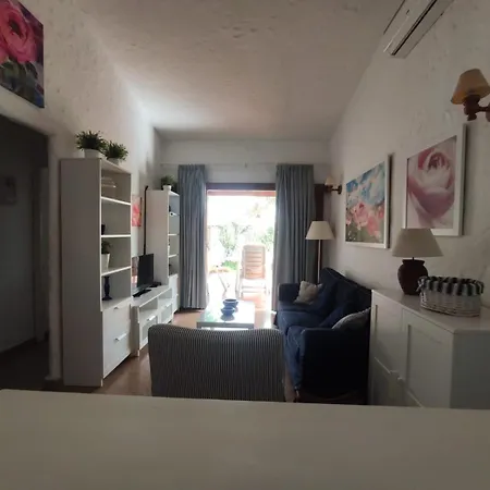 Дом отдыха Lovely With Parking Плайя-дель-Инглес