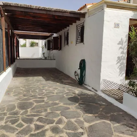 Дом отдыха Lovely With Parking *